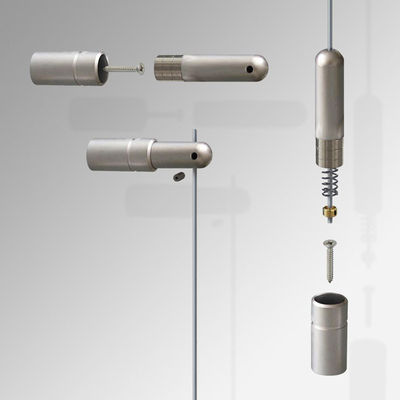 อลูมิเนียมหลายฟังก์ชัน ผนังต่อผนังเคเบิลแสดงไฟฟ้า ระบบแขวนสายกับรางสําหรับภาพวาดศิลปะและกรอบ