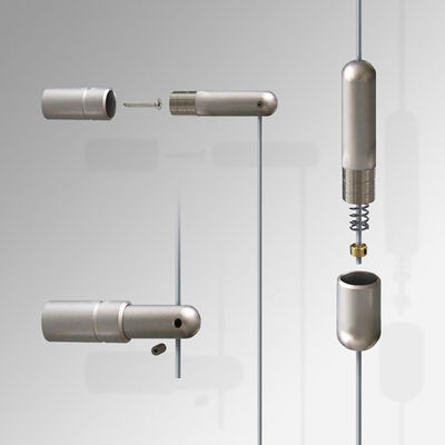 อลูมิเนียมหลายฟังก์ชัน ผนังต่อผนังเคเบิลแสดงไฟฟ้า ระบบแขวนสายกับรางสําหรับภาพวาดศิลปะและกรอบ