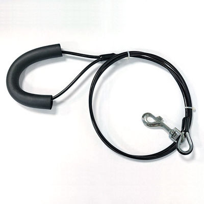 PVC ปกแต่ง Tie-Out กลางแจ้งสแตนเลส Core สแตนเลสสายสอง Hook สําหรับสุนัข