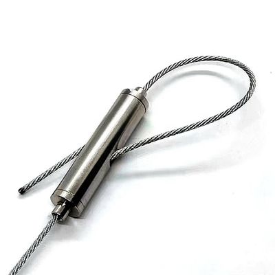 ตัวจับสายเคเบิลแบบปรับได้พร้อมจัดส่งภายใน 7 วัน สำหรับลวดเหล็กขนาด 0.6 มม. ~ 2.0 มม. และปริมาณสั่งซื้อขั้นต่ำ 1000 ชิ้น